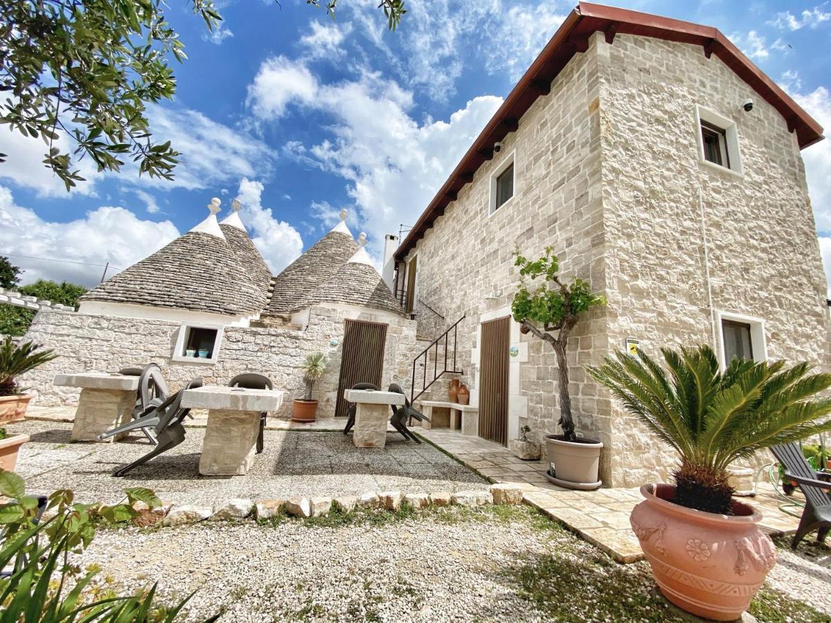 Trulli Caroli Hotel Locorotondo Exterior foto