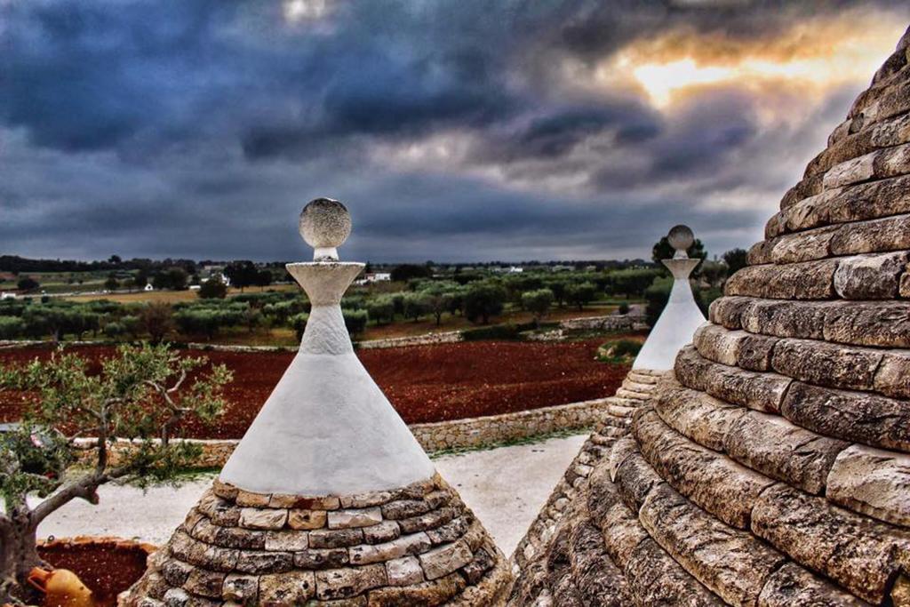 Trulli Caroli Hotel Locorotondo Exterior foto